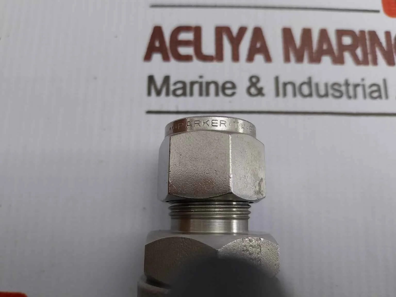 Parker 8A-b8Lj2-ssp-h-3478 B-series Two Way Stainless Steel Ball Valve Rev: A1 - Image 11