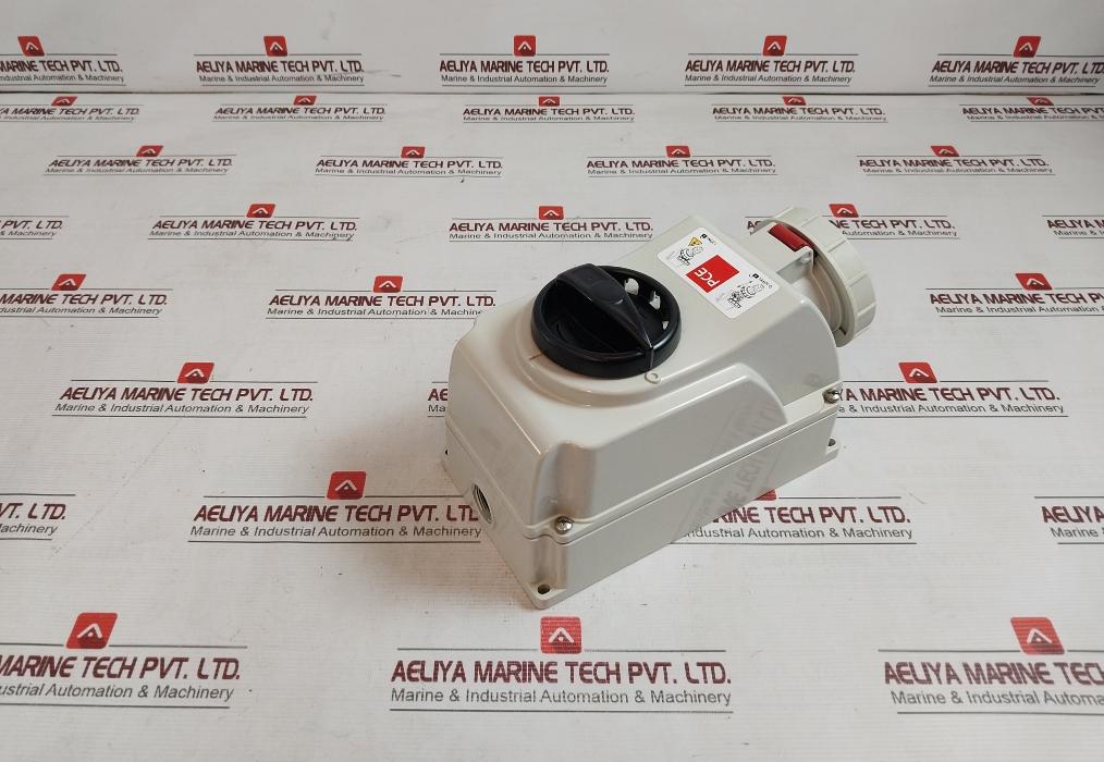 Pce 75242-3 Switch Interlocked Socket Awd 32A 4P 3H Ip66/ Ip67 - Image 4