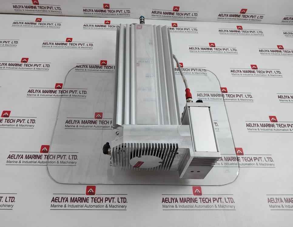 Pfeiffer Pm P04 550 Vacuum Pump Splitflow 310 3P 60000 1/Min 1000 Hz - Image 5