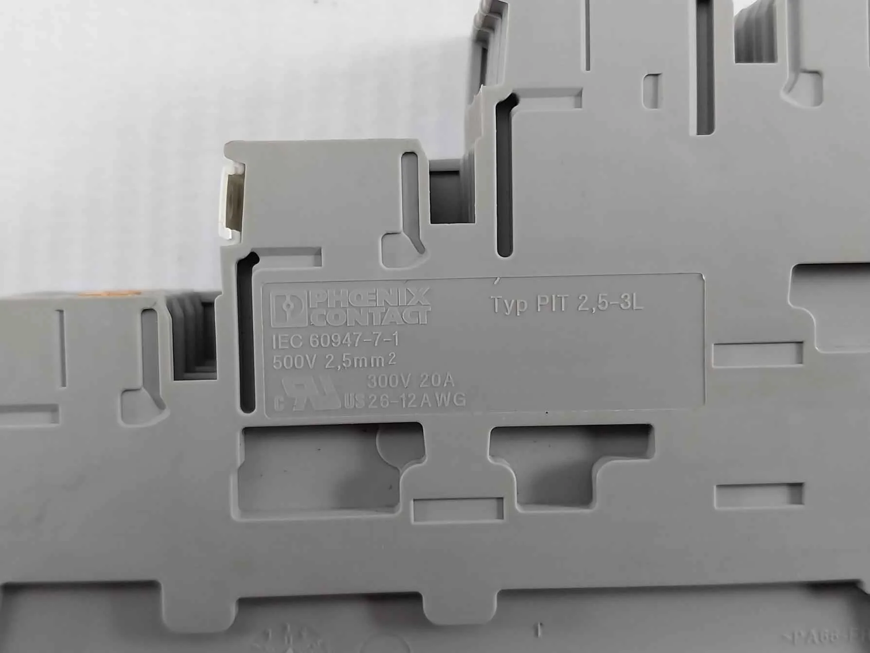 Phoenix Contact D-pit 2.5-3L Din Rail Terminal Block 500V 2.5Mm2 - Image 7