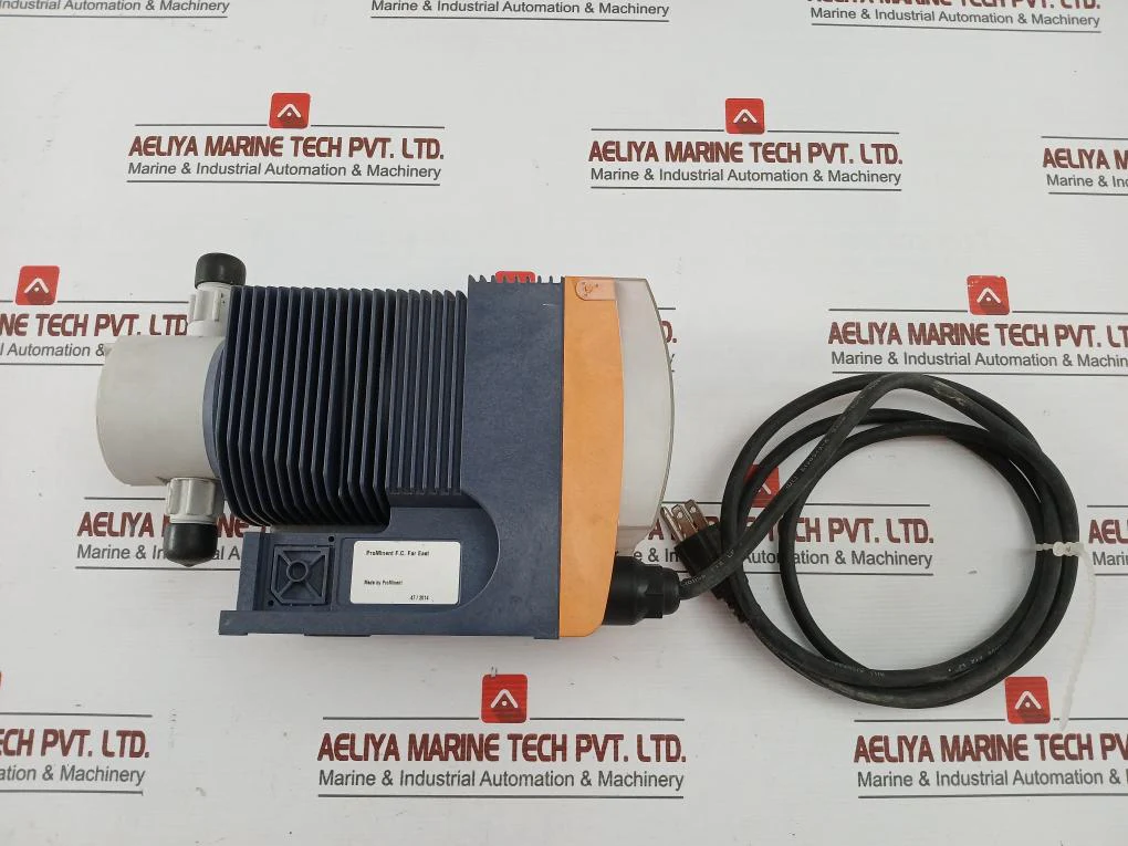 Prominent Gala1000Ppe200Ud014100 Solenoid Metering Pump 100-230V 50/60Hz - Image 3