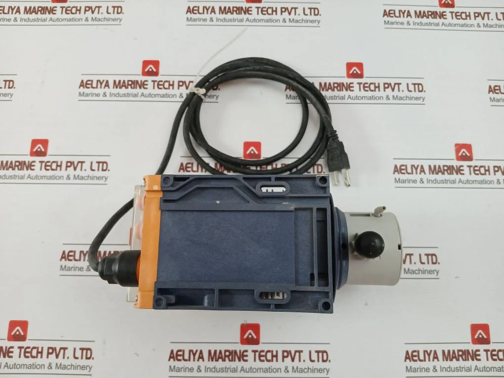 Prominent Gala1000Ppe200Ud014100 Solenoid Metering Pump 100-230V 50/60Hz - Image 5