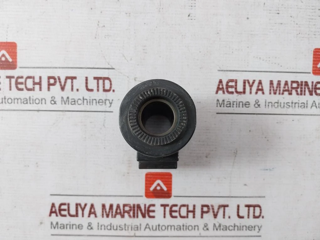 R220 Hydraulic Solenoid Valve Coil - Image 6