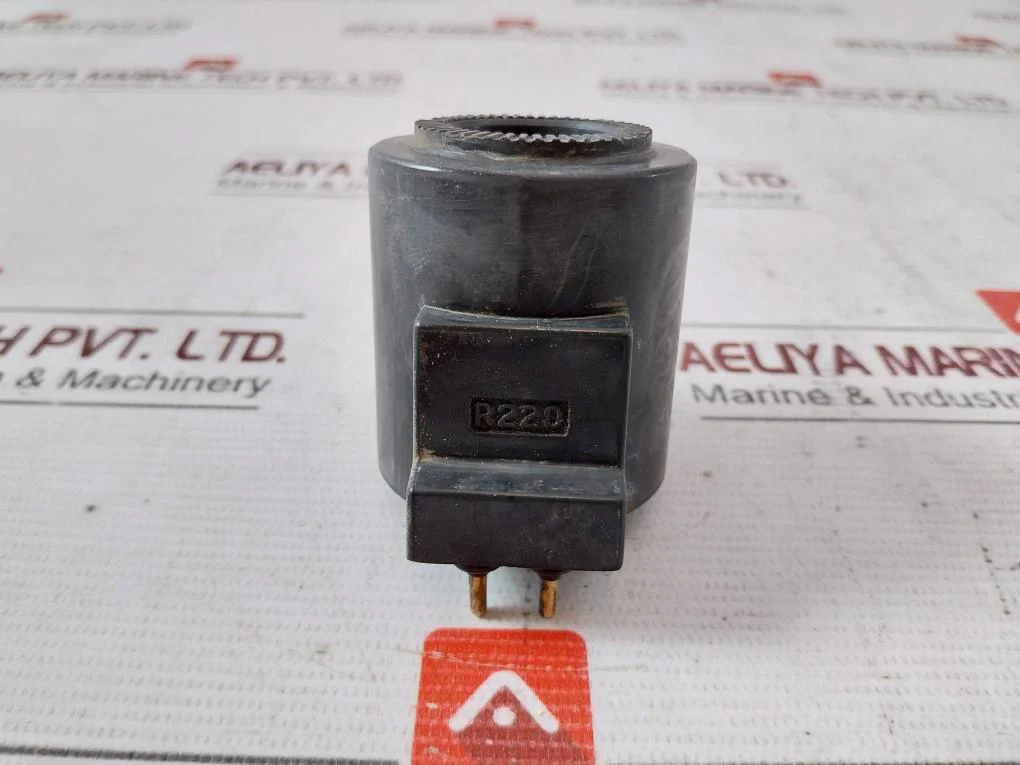 R220 Hydraulic Solenoid Valve Coil - Image 7