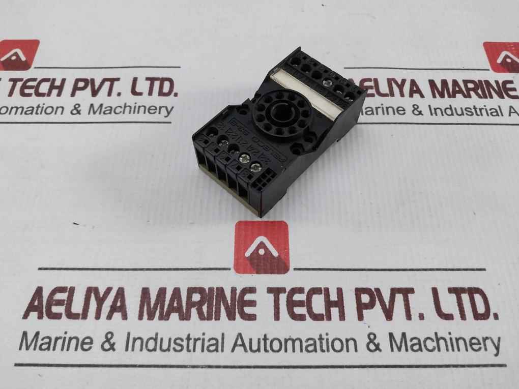Releco S3-b Din Rail Relay Socket 10A/380V Cw2 - Image 3