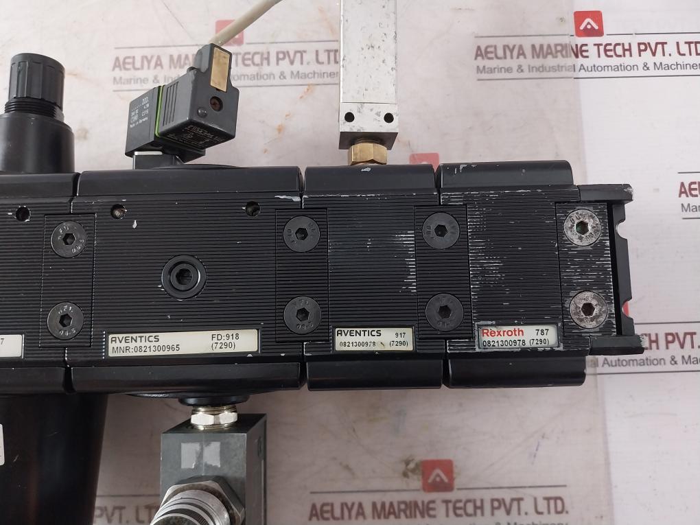 Rexroth 0821 100 103 Pneumatic Control Unit With Valve Regulator Switch 24Vdc - Image 10