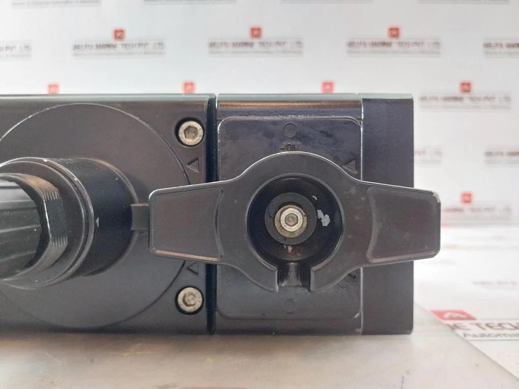 Rexroth 0821 100 103 Pneumatic Control Unit With Valve Regulator Switch 24Vdc - Image 15