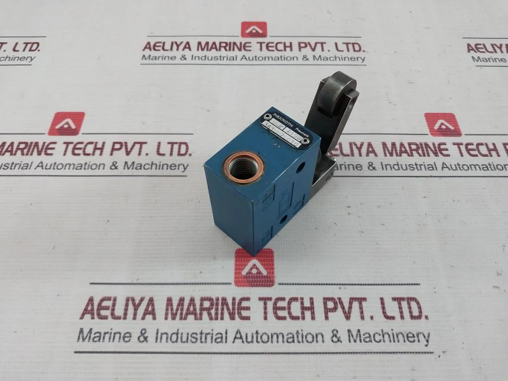 Rexroth 3630070010 Pneumatic Directional Valve With Roller 135 - Image 3