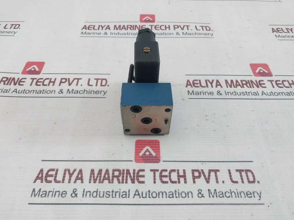 Rexroth 3722270220 Pneumatic Control Valve 24V 10 Bar - Image 2