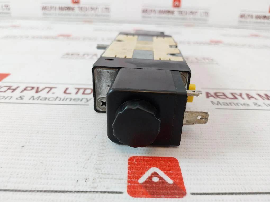 Rexroth 577 627...0 Double Solenoid Valve 24V Dc 4.5W Ci1S 7290 - Image 9