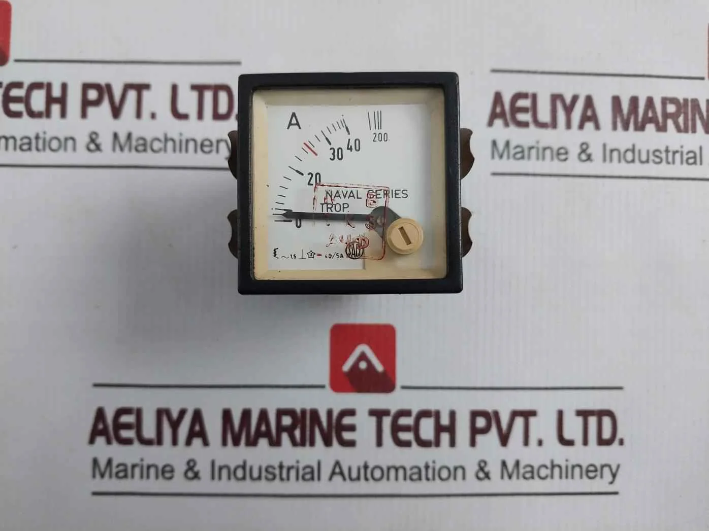Saci 40/5A Naval Series Tropicalized Analog Ammeter 0-40/200A 1.5 - Image 2