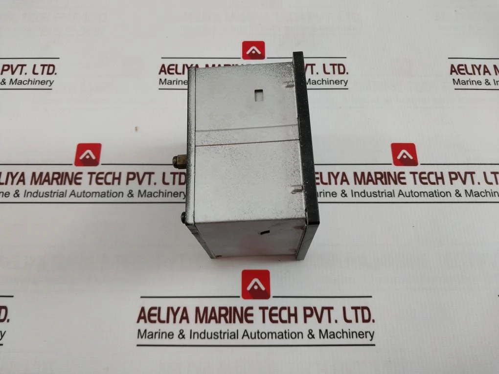 Saci Frequency Meter Naval Series 56-64 Hz 440V ~0.5 - Image 5
