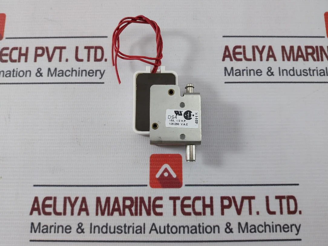 Saia-burgess Ds4 Plunger Micro Switch 125/250 V.A.C. 15A 1/2H.P. 4811K - Image 3