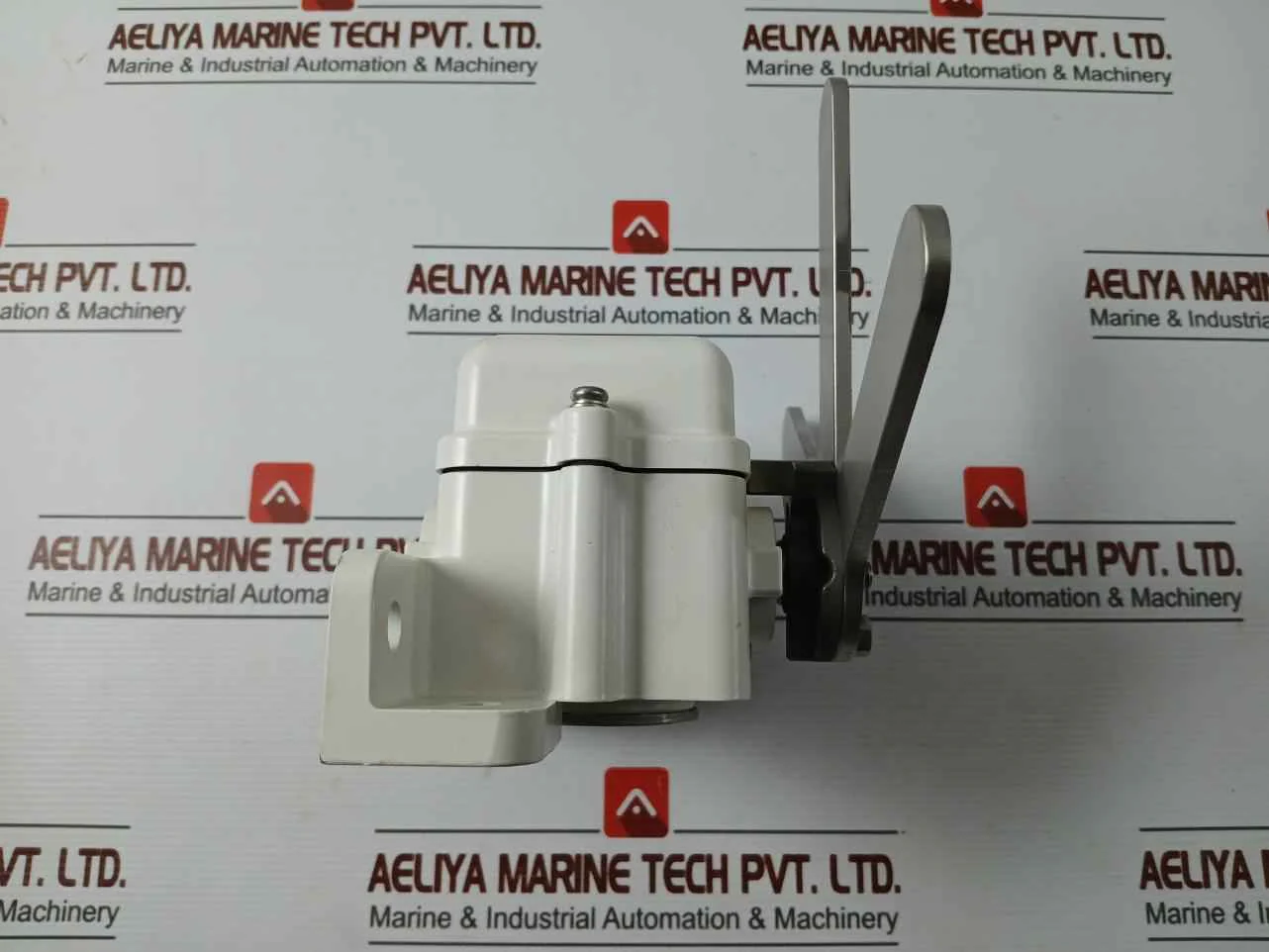 Sakamoto Electric Lwio-sb3 Limit Switch Ip66 Np2103-1 - Image 7
