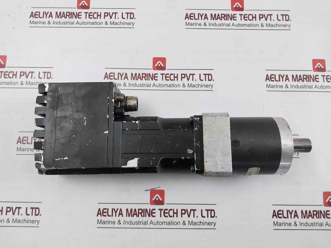 Sca Schucker 80450.000024 Servo Motor Ip54 230Vac 3000 Min 1,5 Nm (Not Working) - Image 7