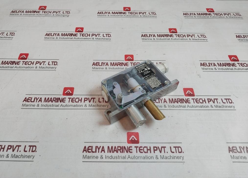 Schmersal Av15Lhe4X35U Door Locking Device 101087534, Sk-23050211, Eu-dl 059 - Image 3