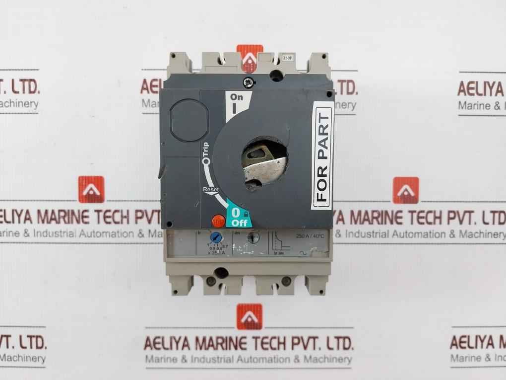 Schneider Electric 250F Circuit Breaker Compact 250 A (Not Working) - Image 2