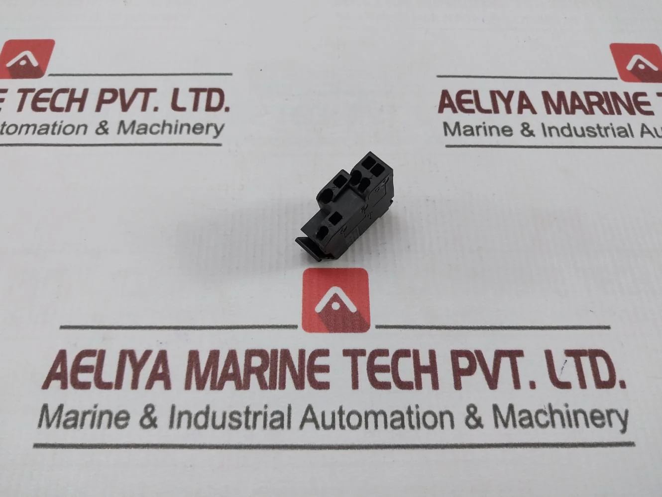 Schneider Electric 29450 Auxiliary Signalling Contact - Image 3