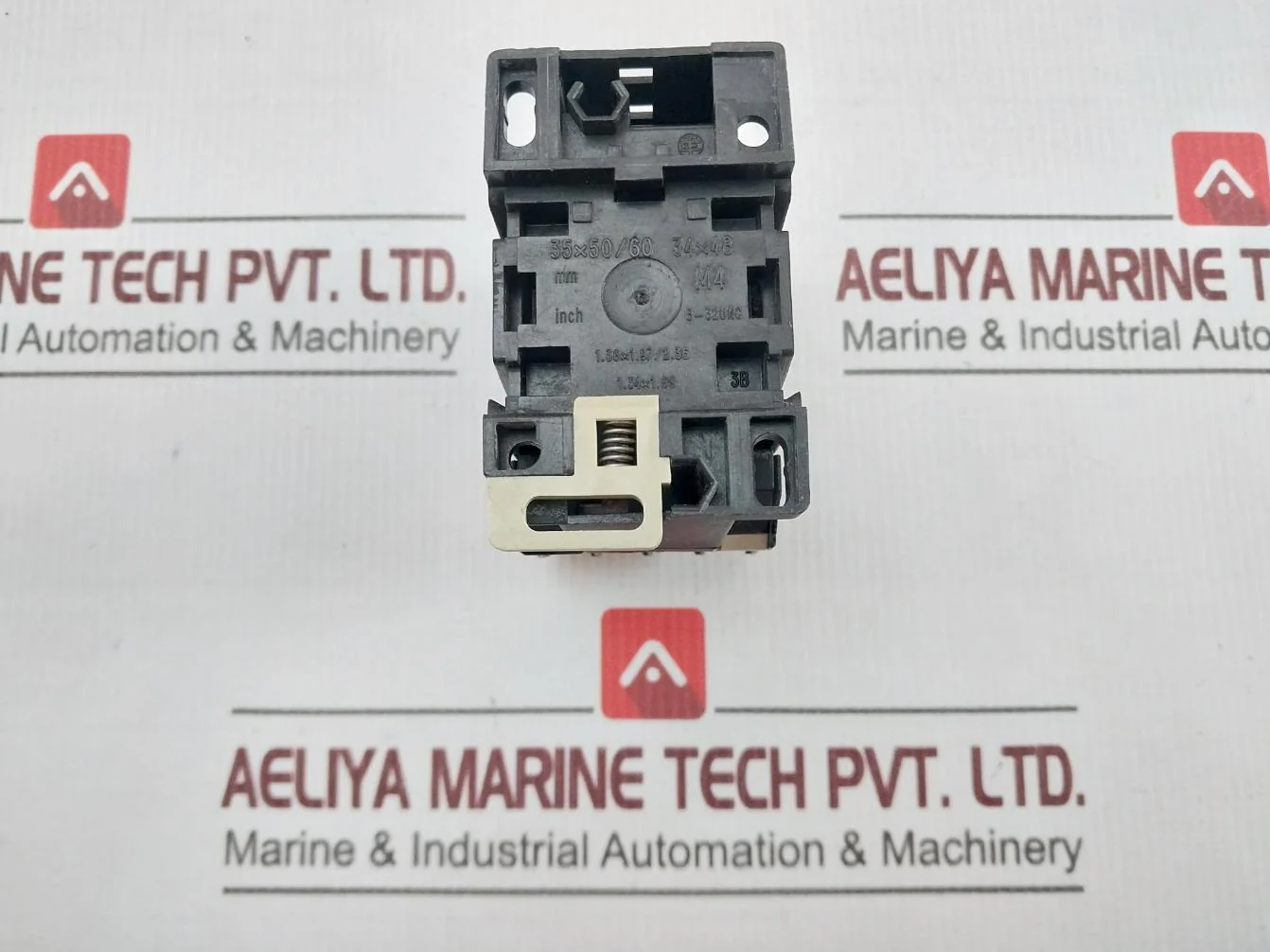 Schneider Electric Ca2 Dn22 Control Relay 220V 60Hz - Image 2
