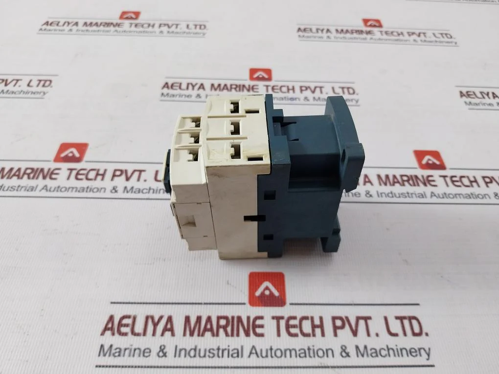 Schneider Electric Cad32 Tesys D Control Relay W/ Contactor Jis C 8201-5-1 A0132 - Image 5