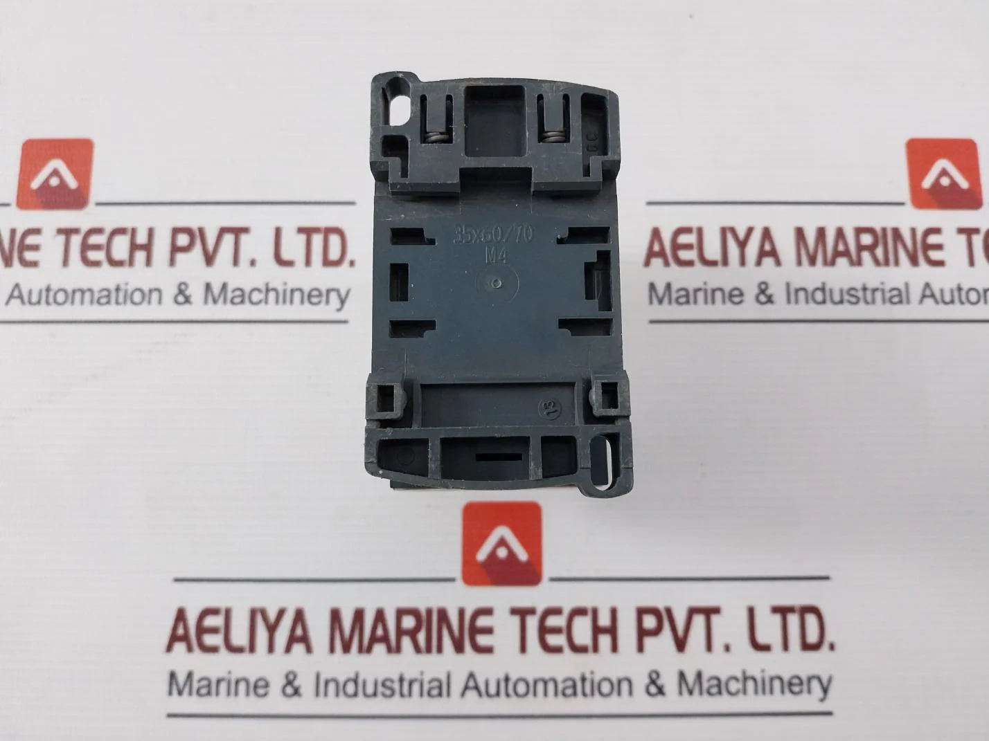Schneider Electric Cad50 Control Relay 600V A.C.Max 10A 48V 50/60Hz - Image 5