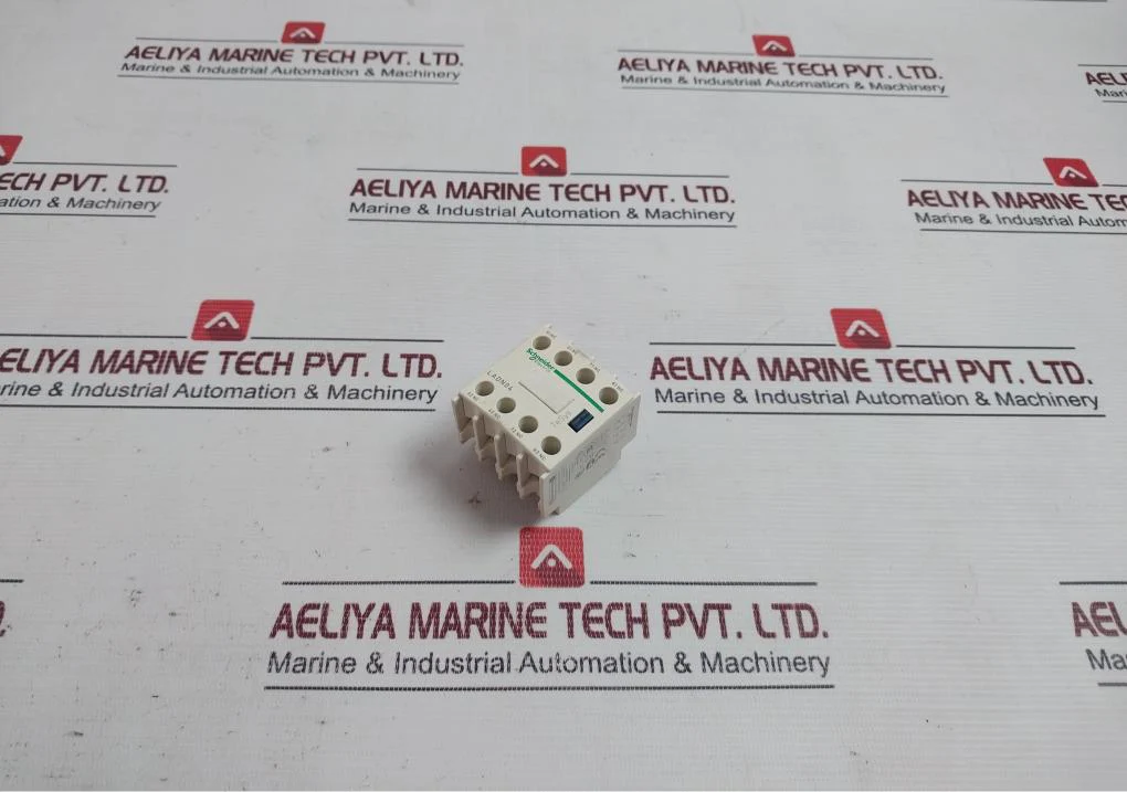 Schneider Electric Ladn04 Auxiliary Contact Block A600 Q600 Gb14048.5 10A 690V - Image 3