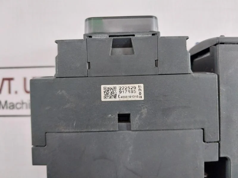 Schneider Electric Lc1d12bdc 3-pole Contactor Thermal Overload Relay Lrd05c - Image 5