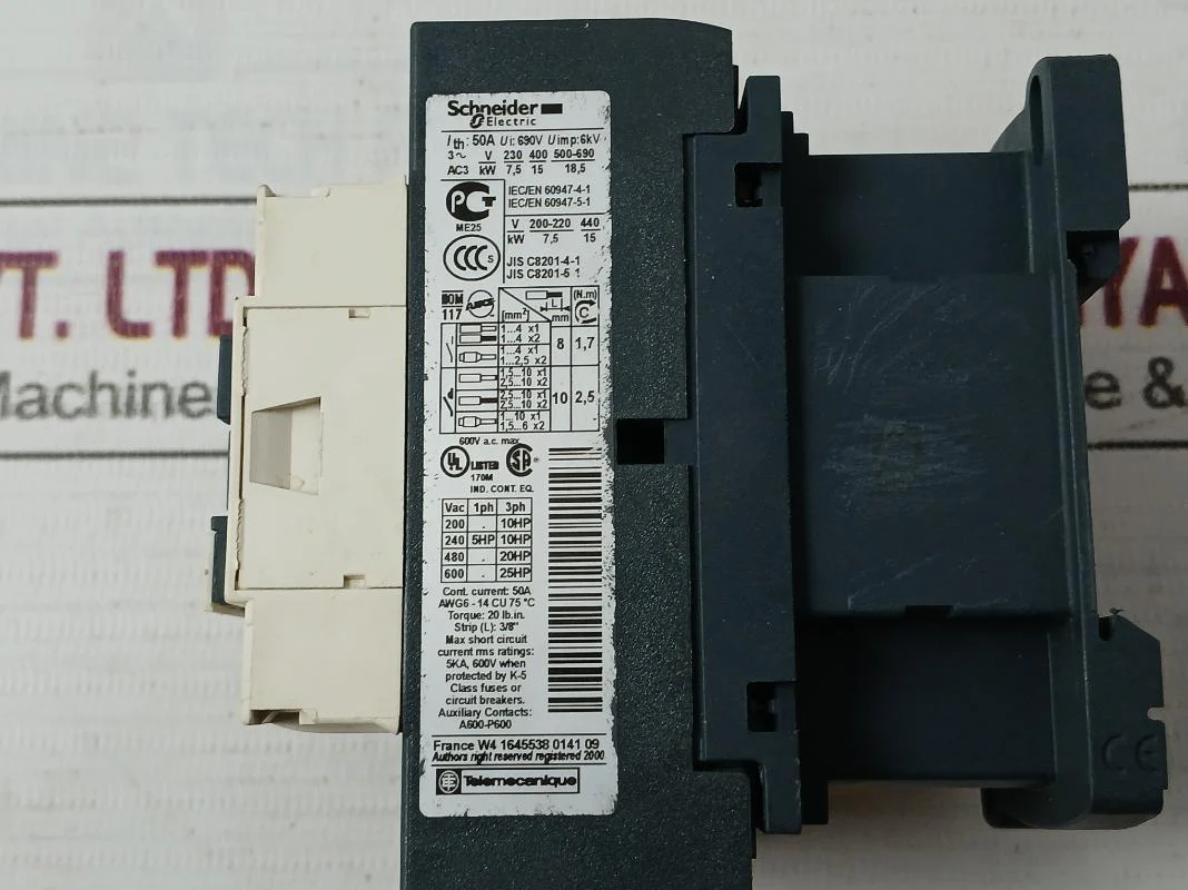 Schneider Electric Lc1D32 Contactor 6Kv 75°C 50/60Hz - Image 9