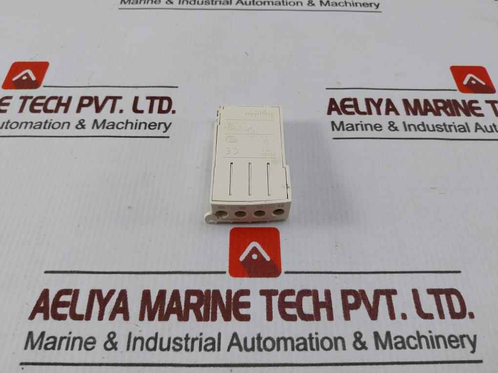 Schneider Electric Lua1C11 Auxiliary Signalling Contact Block 2.5A 250V - Image 2