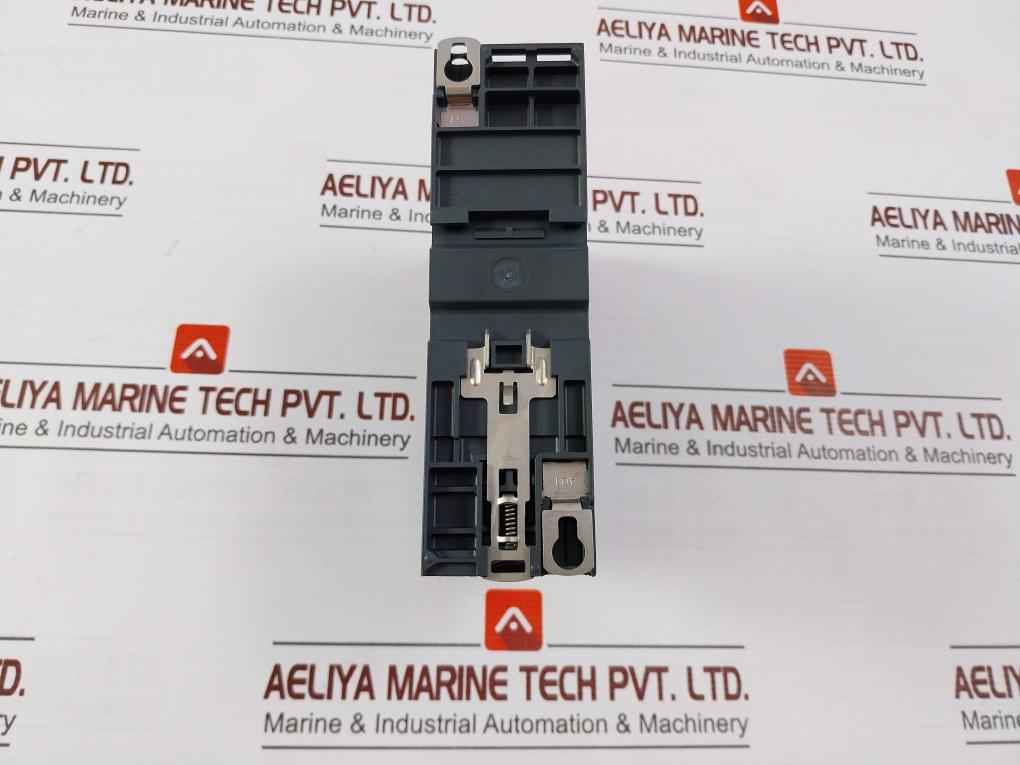 Schneider Electric Lub12 Power Base 3P Ac 440V 12A - Image 5