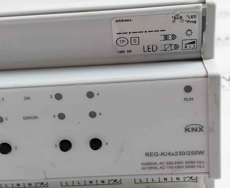 Schneider Electric Mtn6710-0004 Universal Dimming Actuator 50/60 Hz-ac 220-230V - Image 7