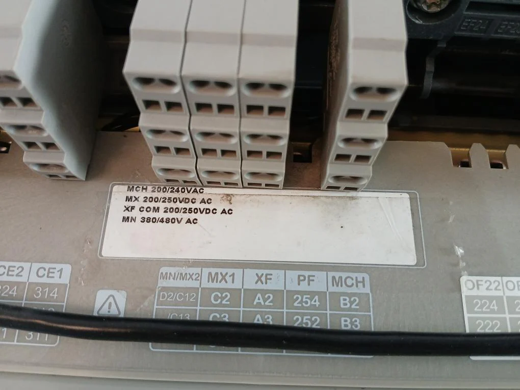 Schneider Electric Mtz2-40 H1 Circuit Breaker Basic Frame Micrologic Gh800228Aa - Image 7