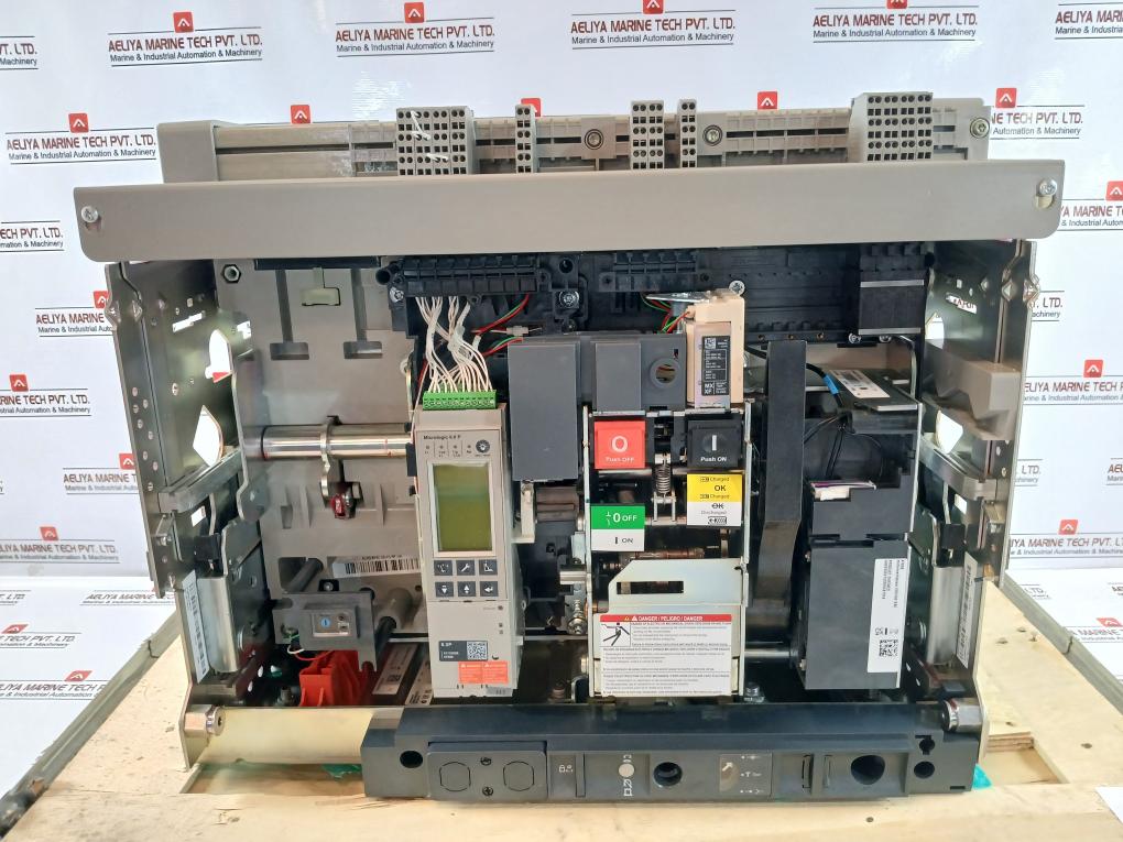 Schneider Electric Nw25 H1 Masterpact Circuit Breaker Micrologic 6.0 P 2500A 020 - Image 9