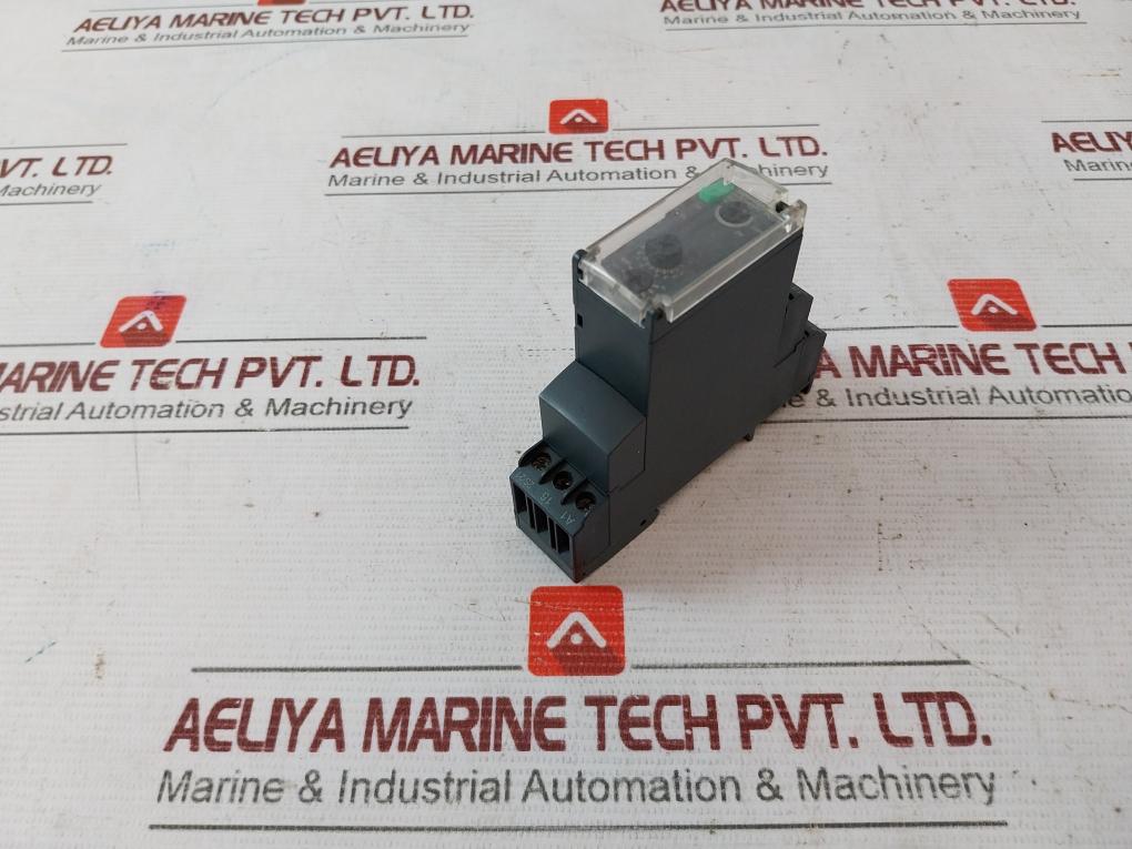Schneider Electric Re22R2Cmr Modular Timing Relay 24–240Vac/Dc 0.05S-300H - Image 4