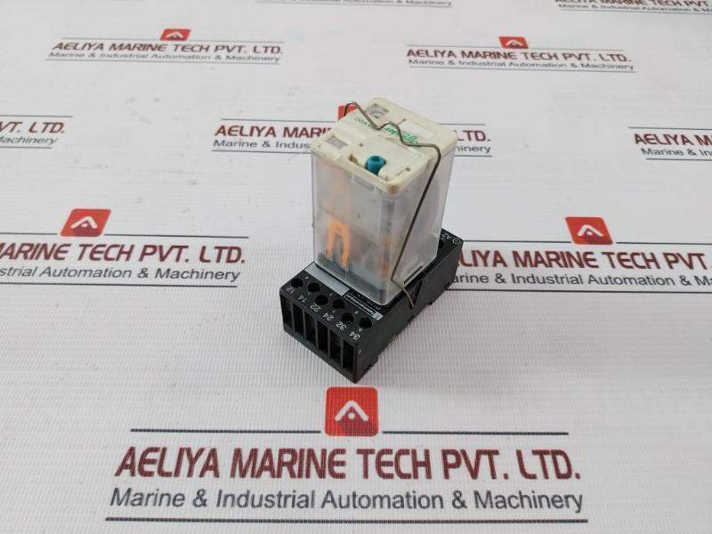 Schneider Electric Rumc3Ab2Bd Universal Plug-in Relay With Base 24Vdc 8A1342B - Image 4