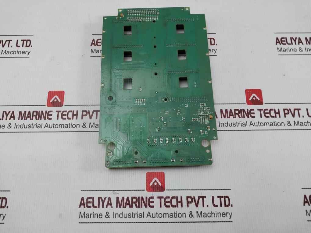 Schneider Electric Scew815900480101a02 Printed Circuit Board Module - Image 3