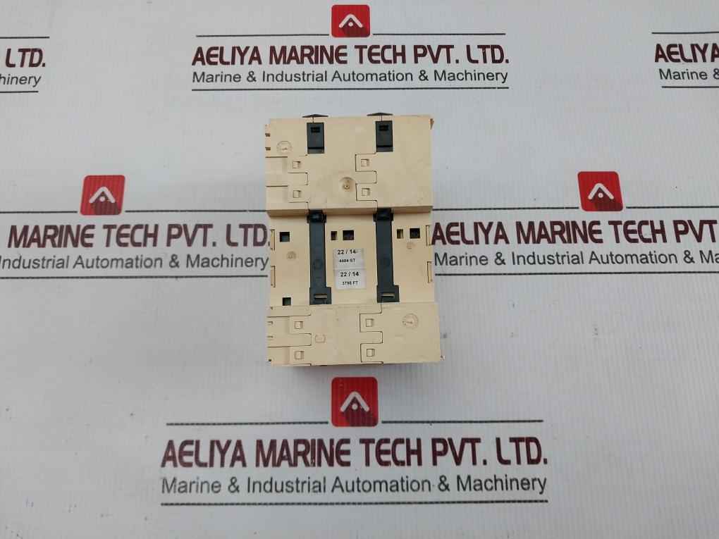 Schneider Electric Tm5C24D12R Compact I/O Expansion Block 230Vac 5A - Image 4