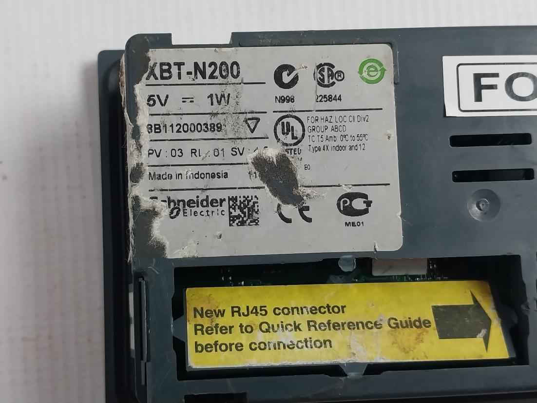 Schneider Electric Xbt-n200 Hmi Small Panel With Keypad 5v 1w (not Working) - Image 6