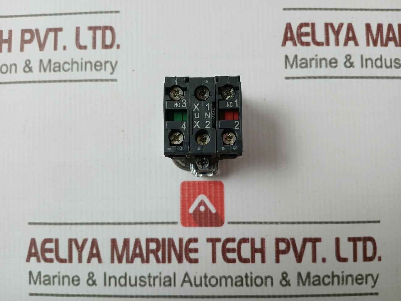 Schneider Electric Zb4Bw0M15 Illuminated Modular Push Button - Image 2