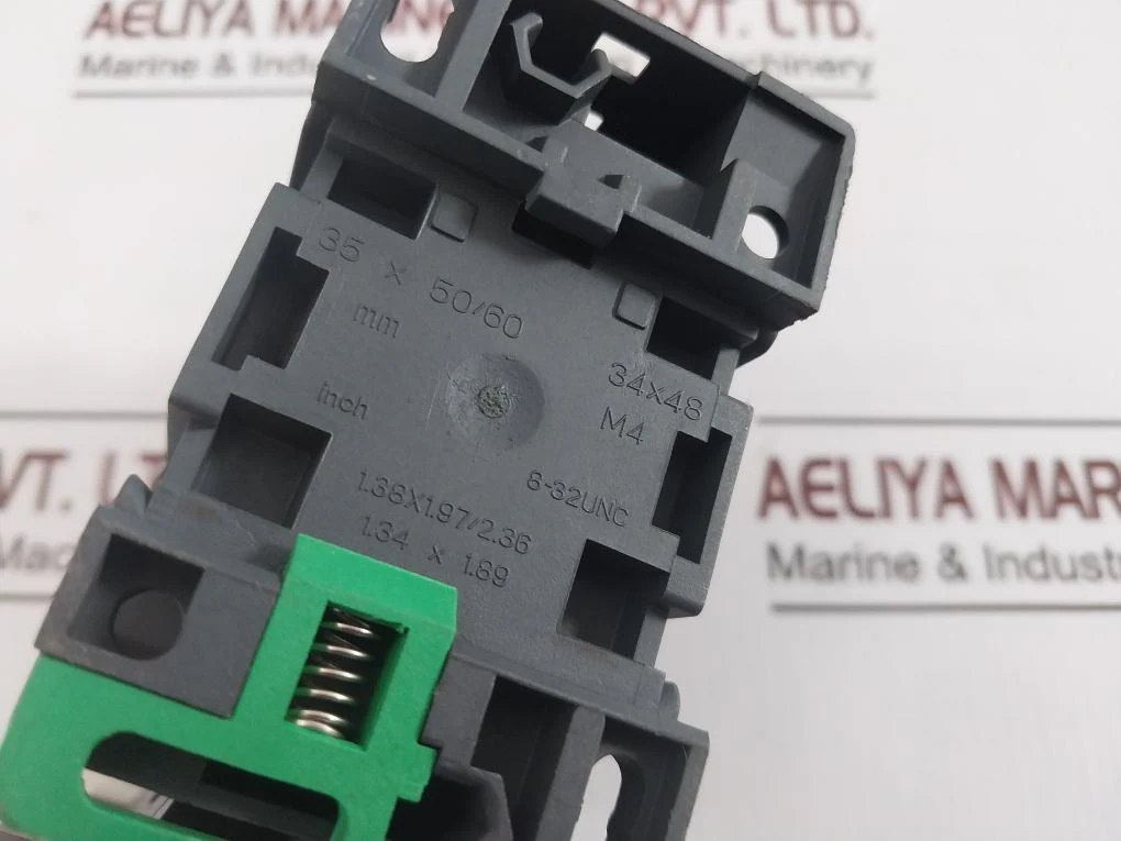 Schneider Lre05 Easypact Tvs Thermal Overload Relay Lc1 E09 10 Contactor - Image 10