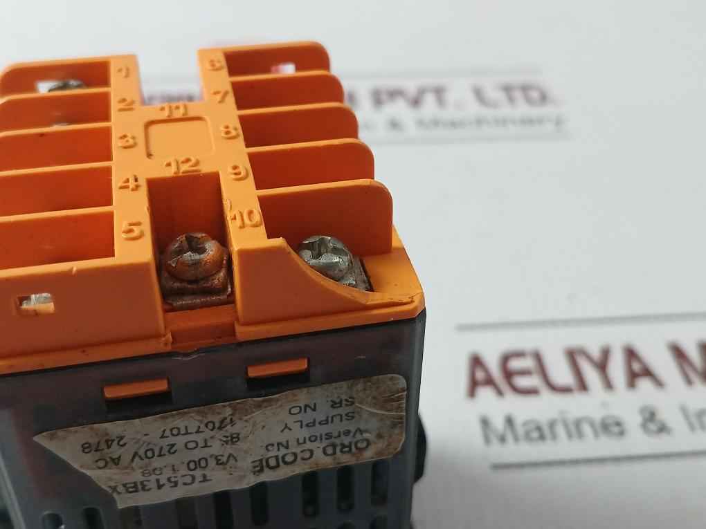 Selec Tc513bx Temperature Controller 85-270v Ac/dc V3.00.1.08 - Image 9