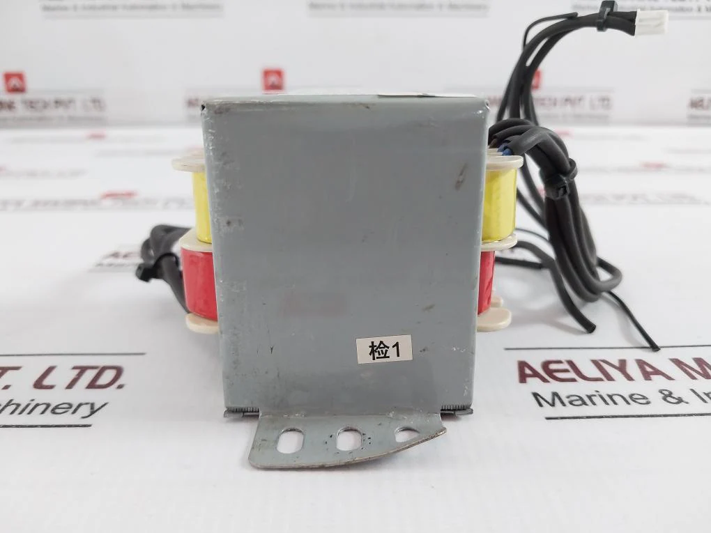 Shanghai Hongqi Ei6644 Isolation Transformer 0-220V 0-12V 0-380-440V - Image 5