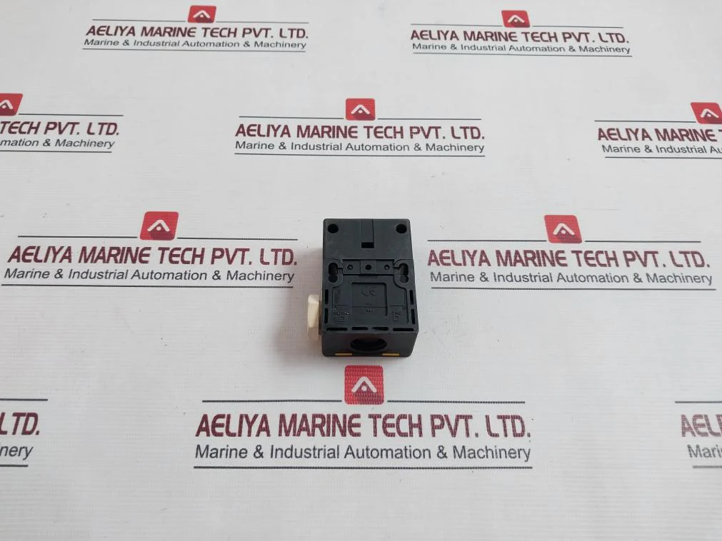 Sick I16-sa113 Safety Switch 6025065 Ie: 3A - Image 5