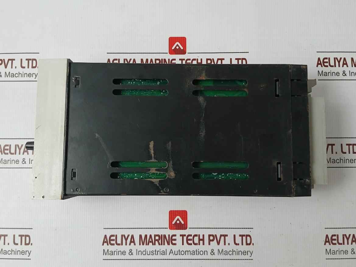Siemens 353D4F1Nnennnaw Controller I/O Module 24Vdc 25W 50C - Image 5