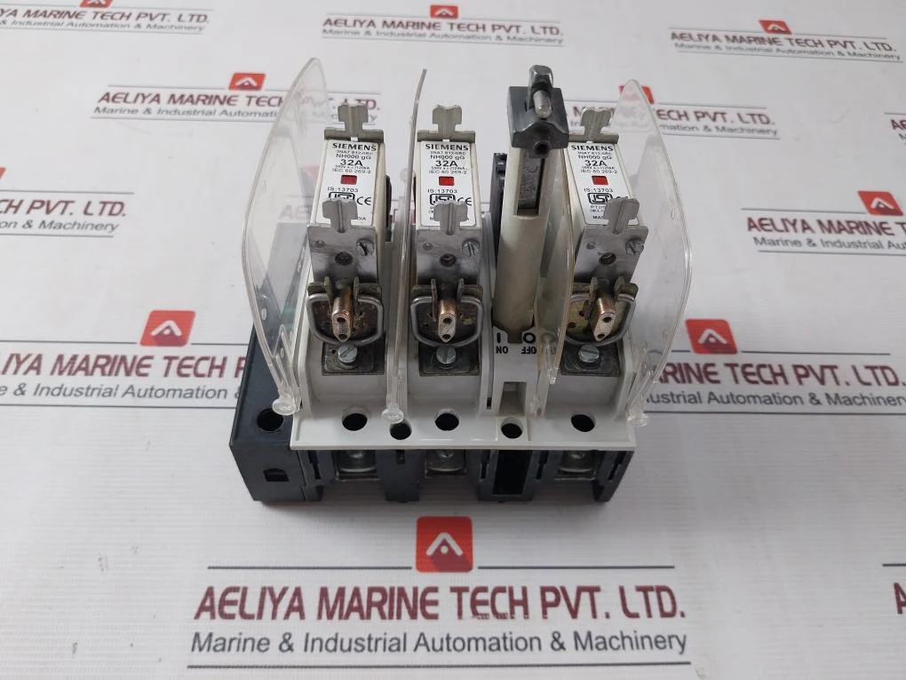 Siemens 3KL8121-3HA00 Switch Disconnector Fuse 50HZ - Image 9