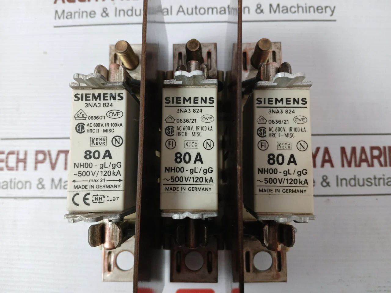 Siemens 3Na3 824 Hrc Fuse Ac 600V, Ir 100 Ka - Image 2