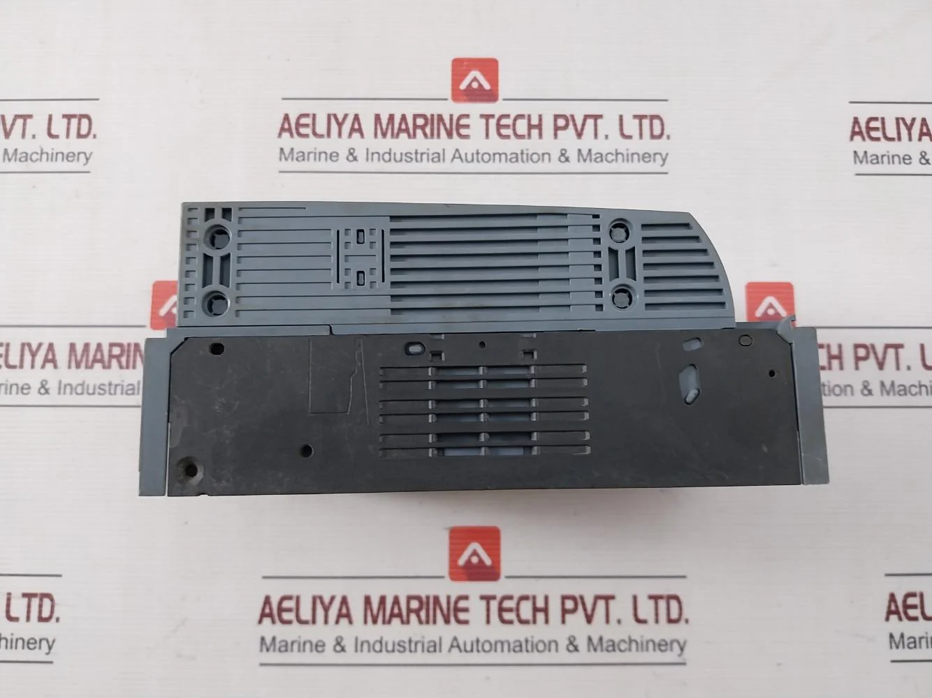 Siemens 3Np1133-1Ca10 Fuse Switch Disconnector 50/60Hz 690Vac 120Ka - Image 6