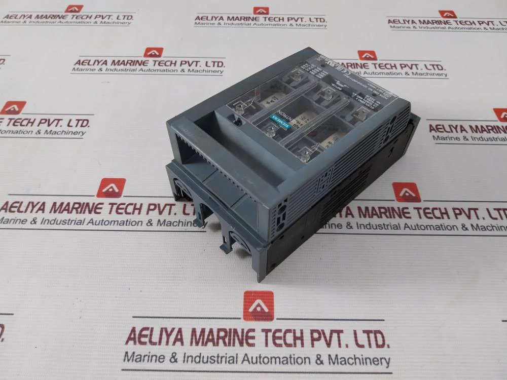 Siemens 3Np1133-1Ca10 Fuse Switch Disconnector Iec/En 60947-3 Ue 50/60Hz 690Vac - Image 4