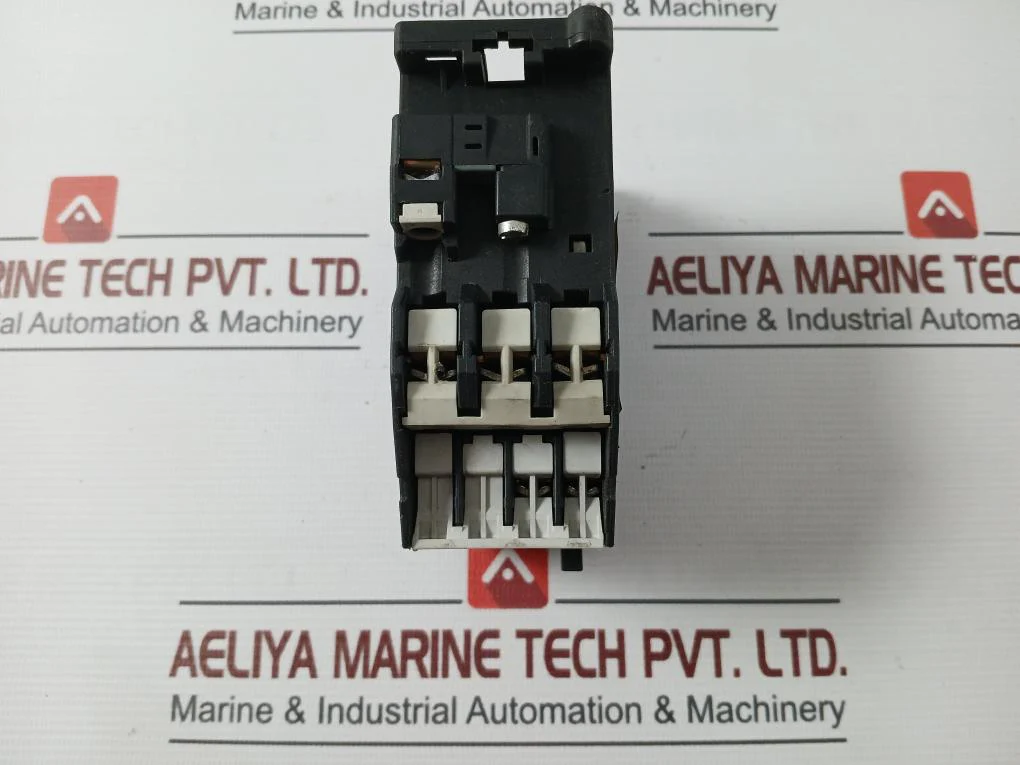 Siemens 3Tf4211-0A Power Contactor Ie Ac-1 30A 30A 600V Ac G/9752 Ac-3 - Image 8