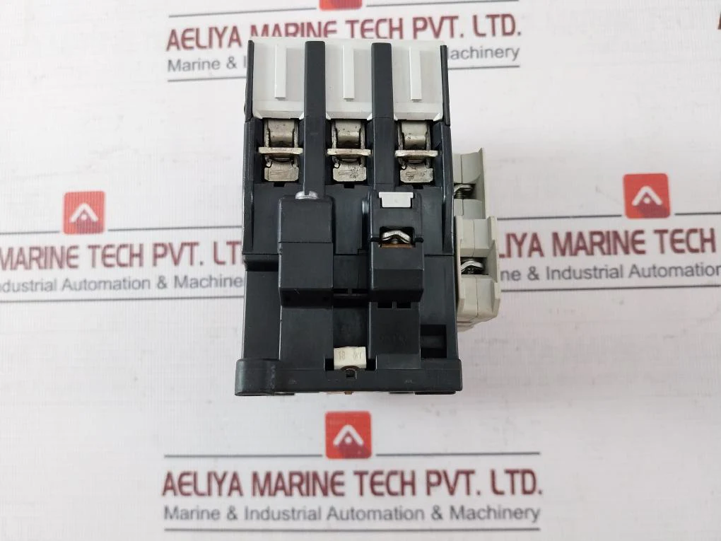 Siemens 3Tf4522-0A Auxiliary Contact 230V 50/60 Hz Iec 947/Vde 0660 55A 600V Ac - Image 8